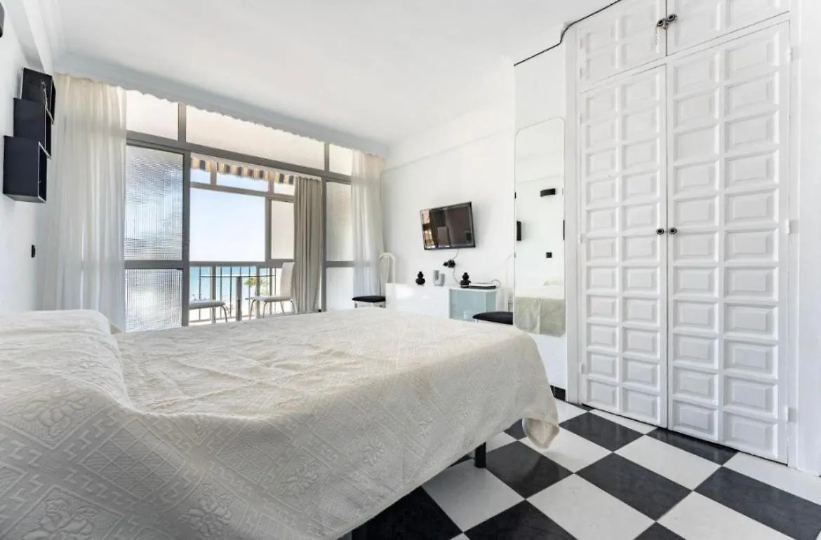 Miramar Pacos Apartment Fuengirola Spain